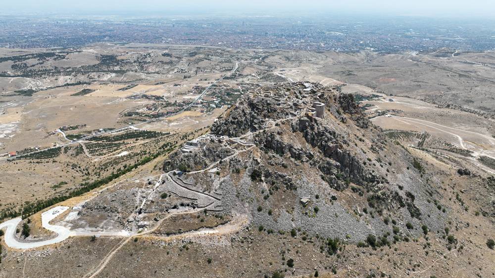 Konya’nın zirvesinden tarih fışkırıyor! 14